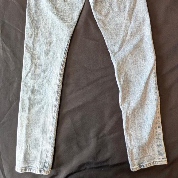 LEVI's 501S (SKINNY); Button Fly; W27 x L32; Exc. Pre-Owned Condition! - Picture 6 of 13